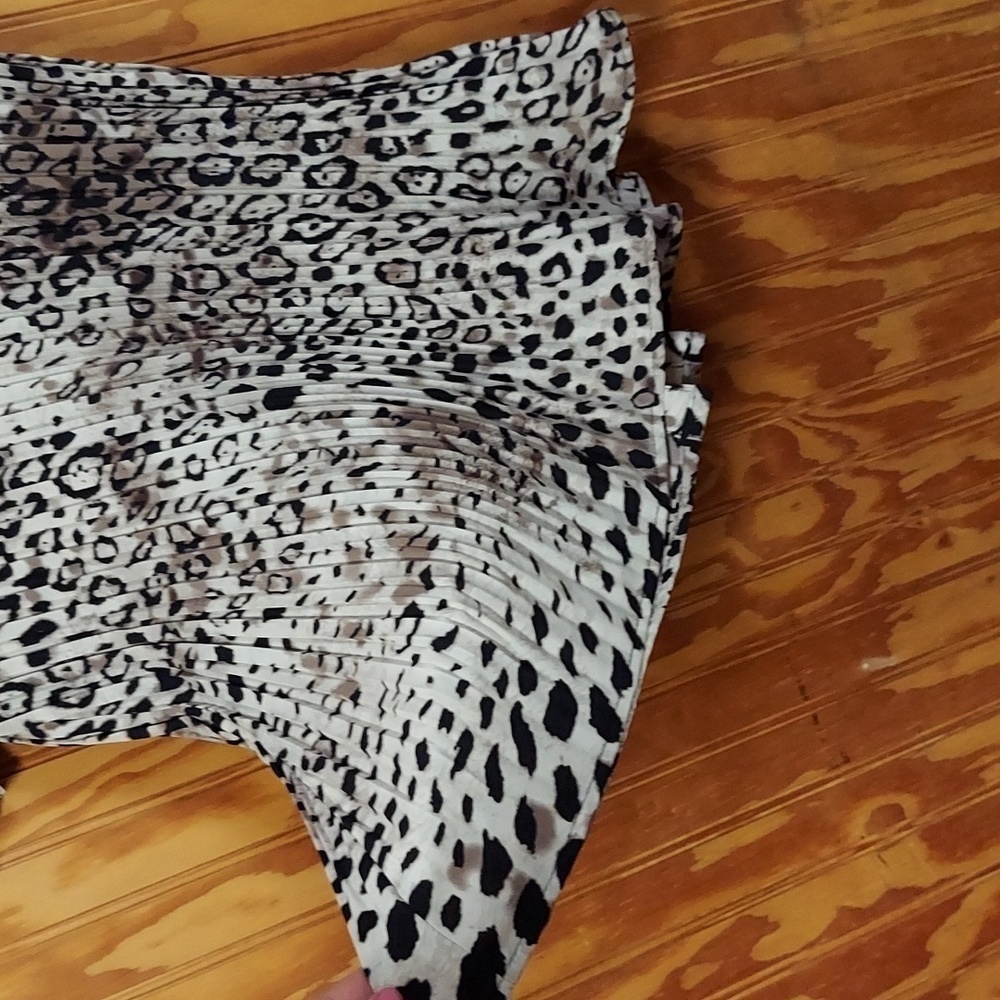 Laura Scott blouse - Picture 6 of 9